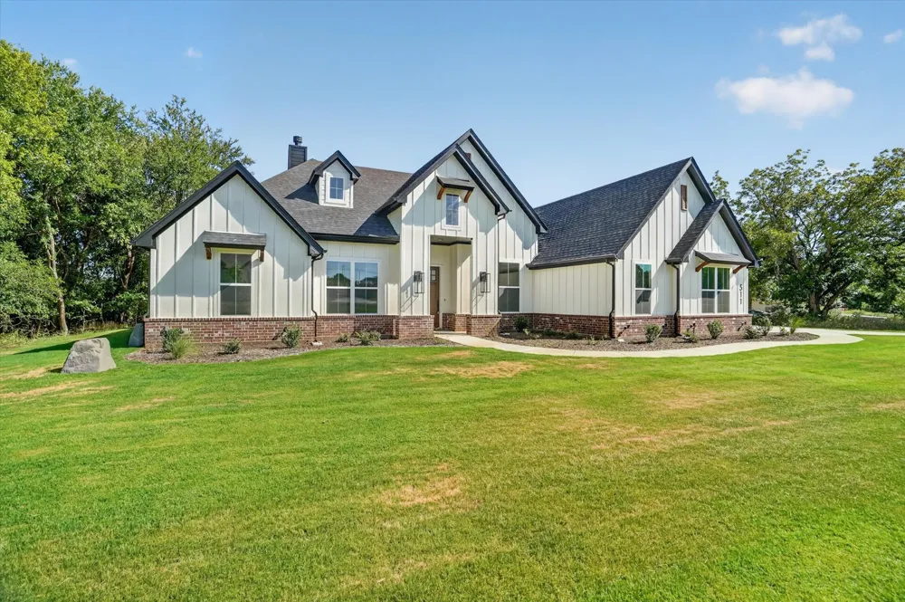 511 Pernell Court Weatherford, TX 76087