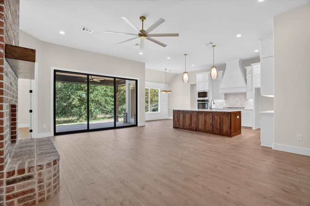 511 Pernell Court Weatherford, TX 76087