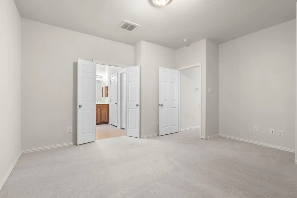 1008 Grey Fox Drive Savannah, TX 76227