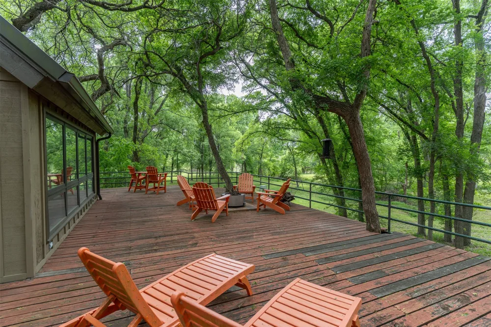 377 County Road 2530 Meridian, TX 76665