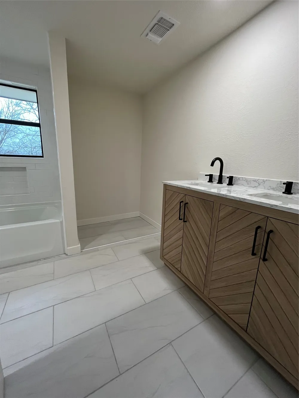 4870 Hwy 67 Comanche, TX 76442