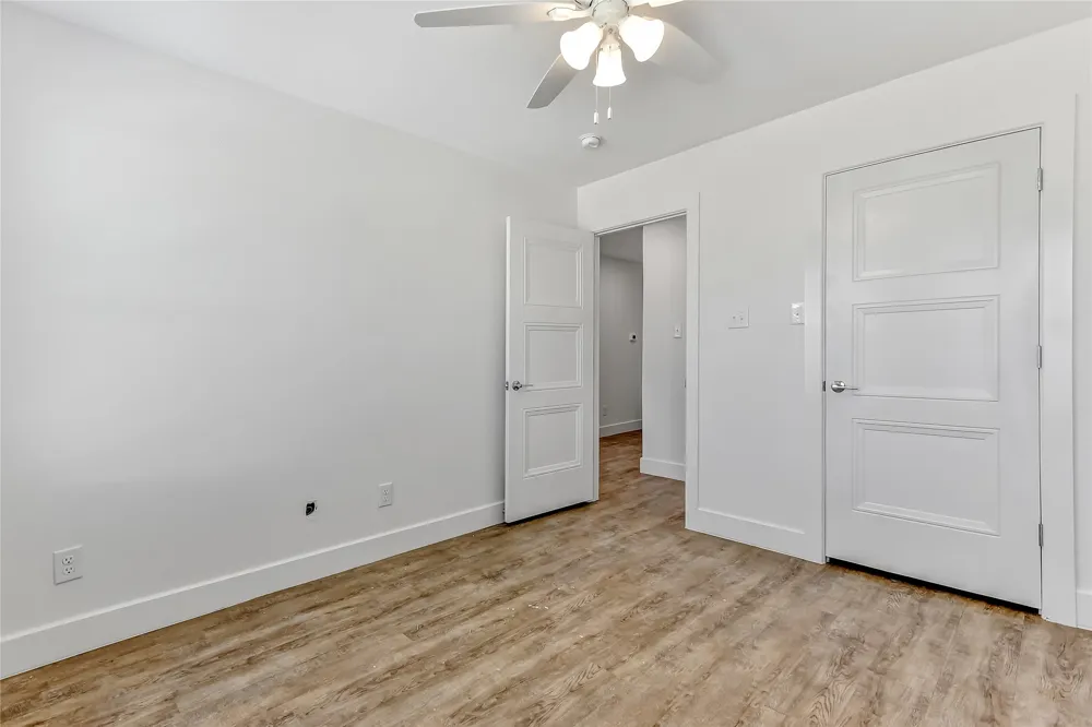 3260 Crawford #401 Denison, TX 75020