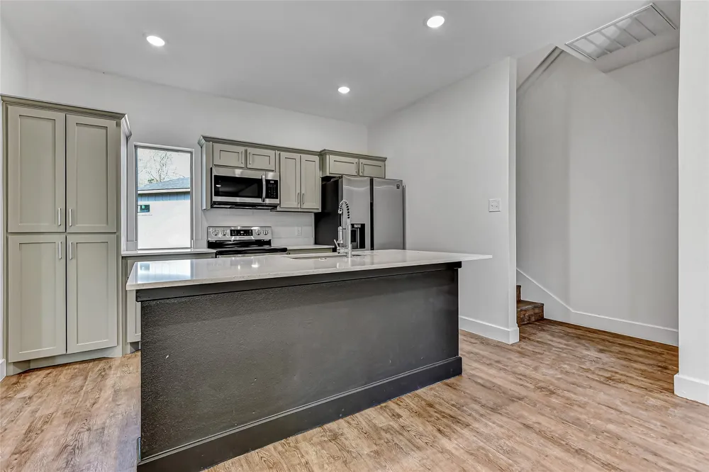 3260 Crawford #401 Denison, TX 75020