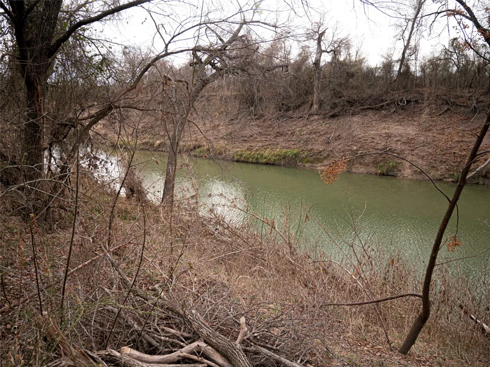 377 County Road 2530 Meridian, TX 76665