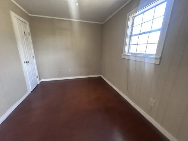 902 Simpson Street Yoakum, TX 77995