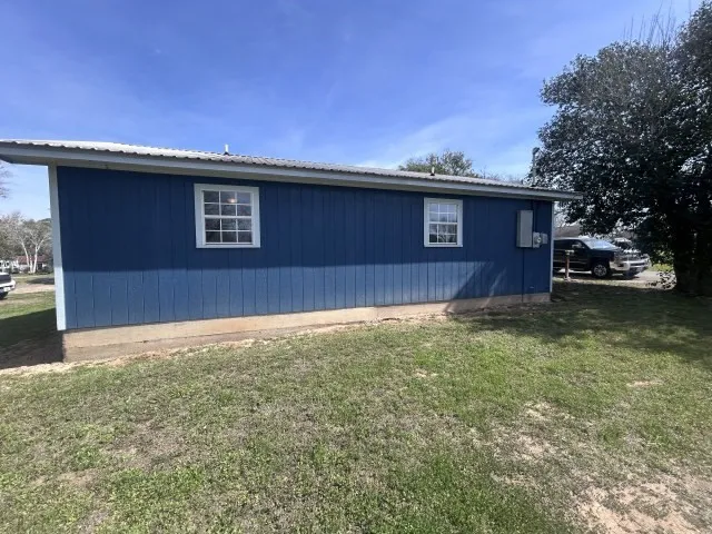 902 Simpson Street Yoakum, TX 77995