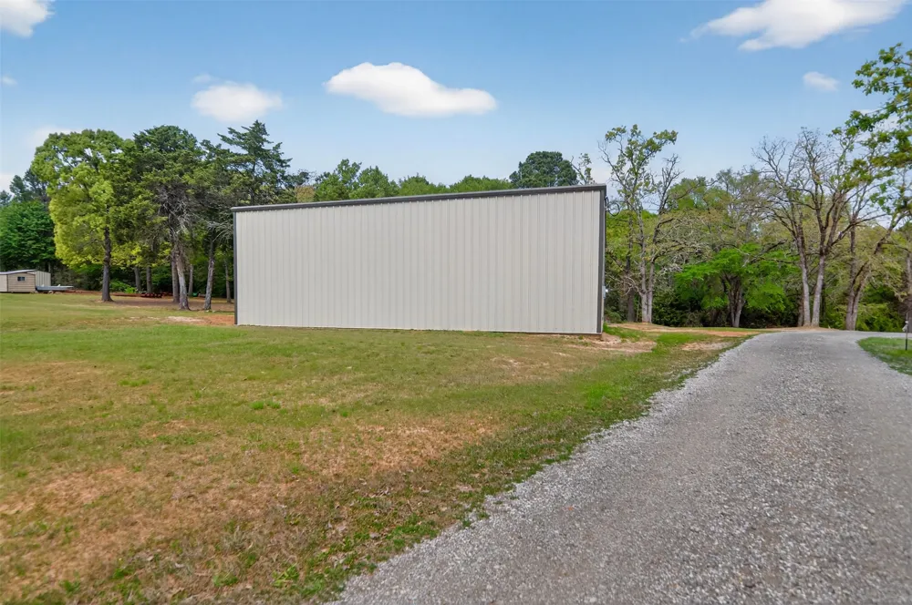 10227 County Road 4101 Frankston, TX 75763