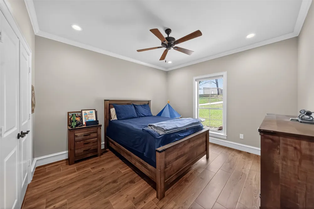 10227 County Road 4101 Frankston, TX 75763
