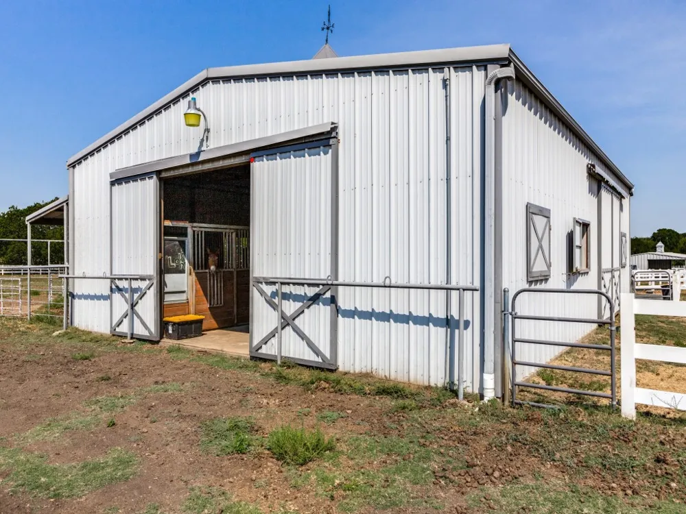 136 Parkside Court Gunter, TX 75058