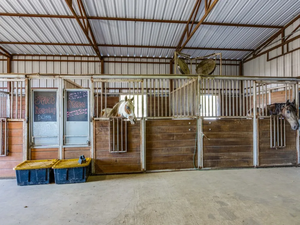 136 Parkside Court Gunter, TX 75058