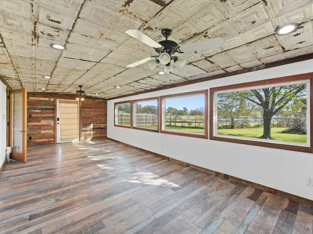 116 County Road 1559 Alba, TX 75410
