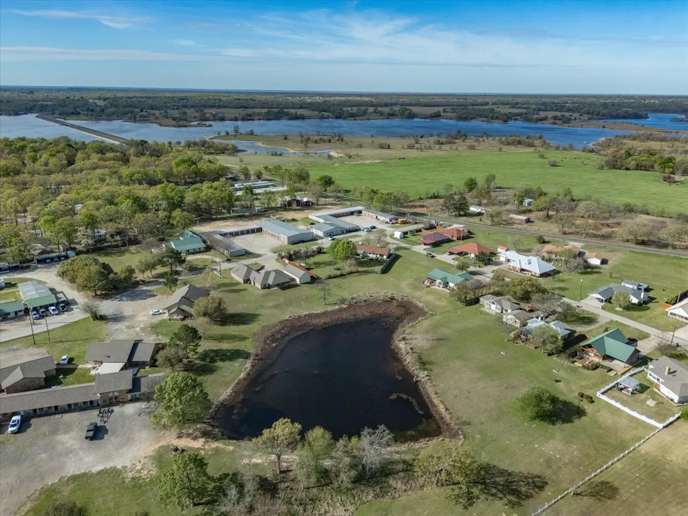 116 County Road 1559 Alba, TX 75410