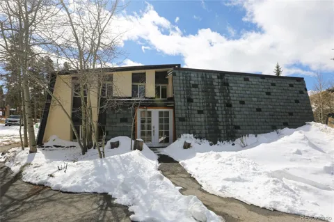 921 Fairview Boulevard #13