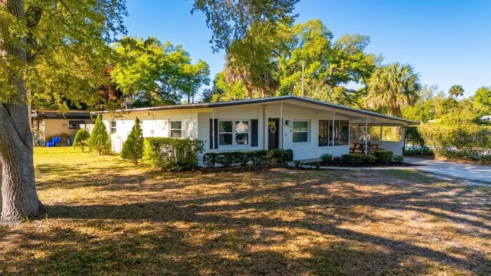 106 E JINKINS CIRCLE Sanford, FL 32773