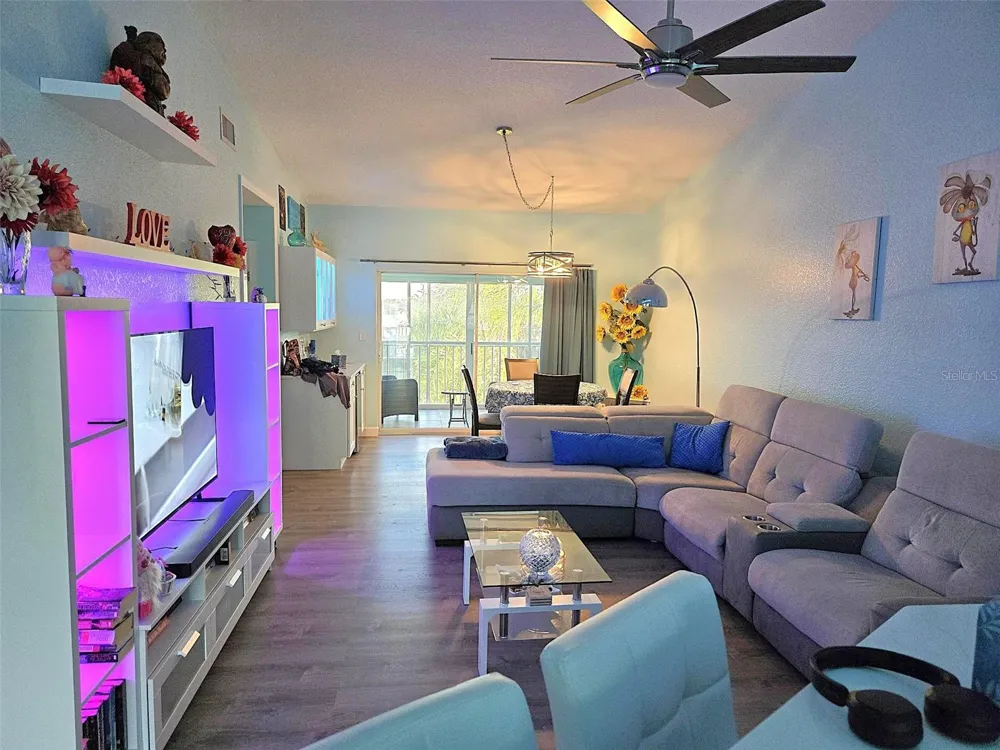 5725 GREENWOOD AVENUE #5201 North Port, FL 34287