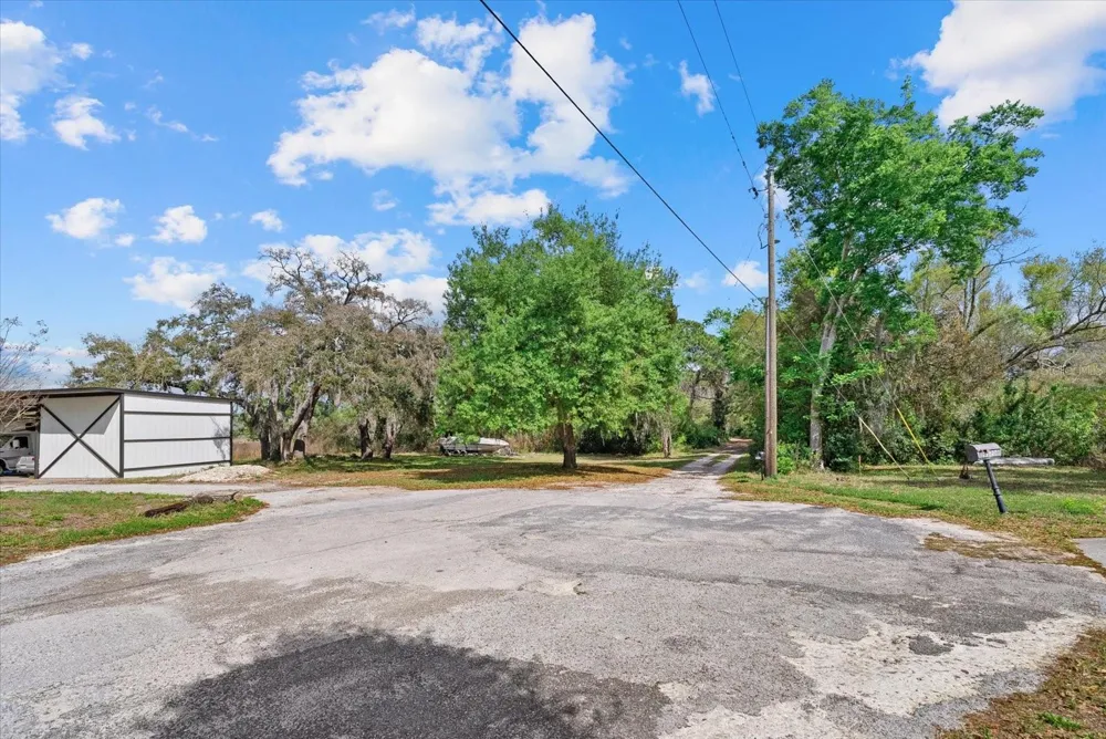 INDALE DRIVE New Port Richey, FL 34654