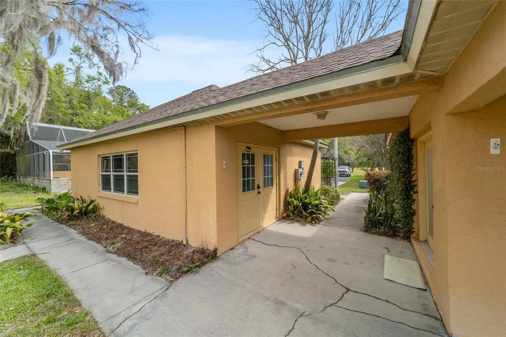 16638 HIGHWAY 329 Reddick, FL 32686