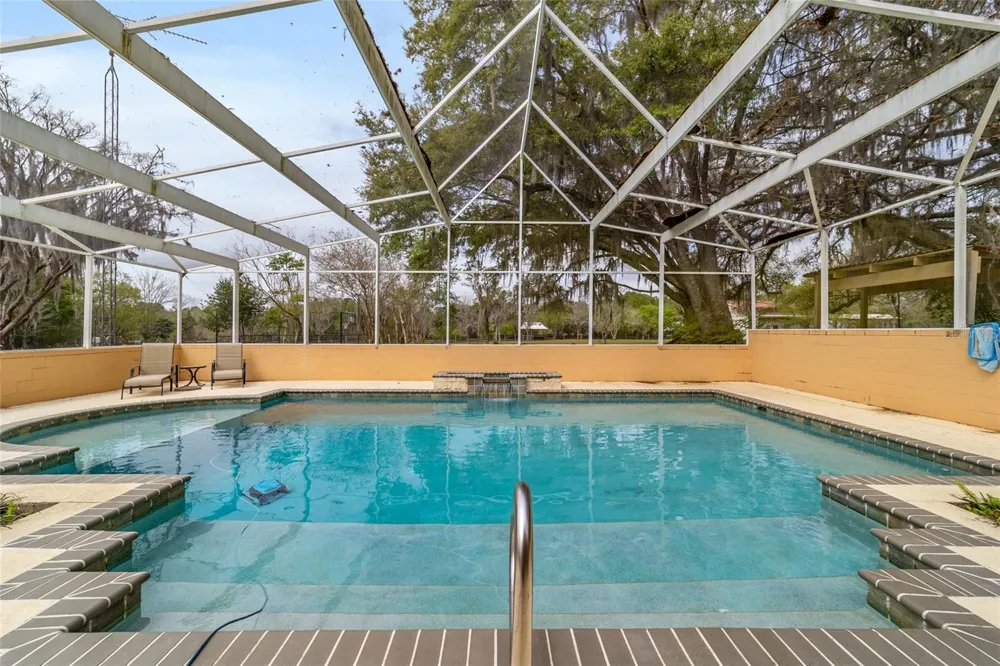 16638 HIGHWAY 329 Reddick, FL 32686