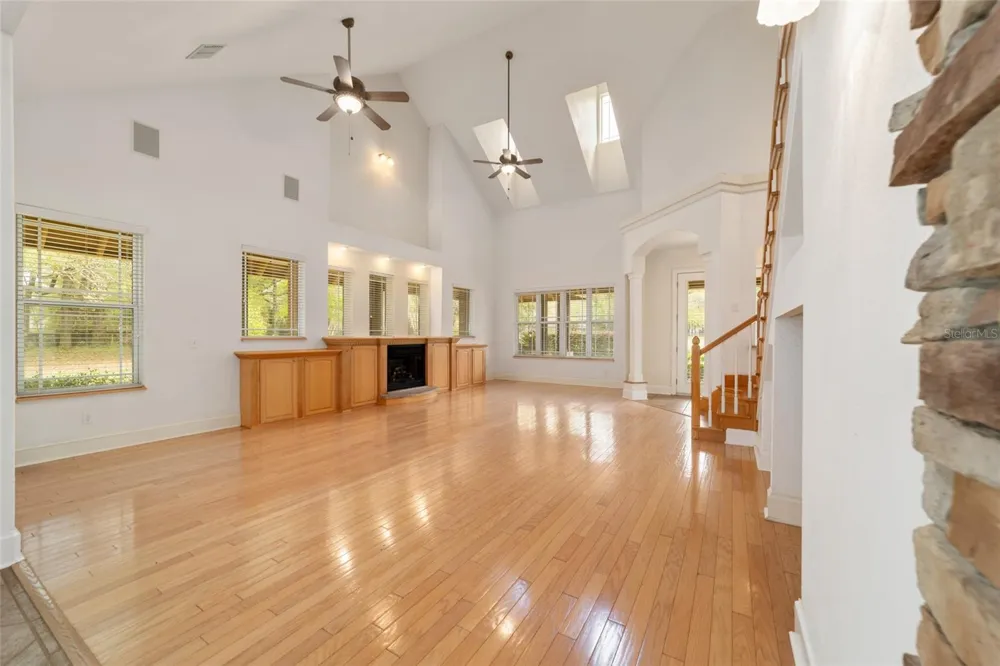 16638 HIGHWAY 329 Reddick, FL 32686