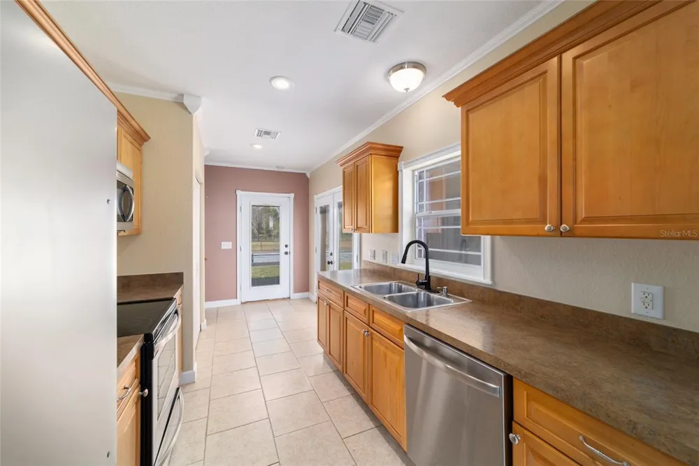 16638 HIGHWAY 329 Reddick, FL 32686