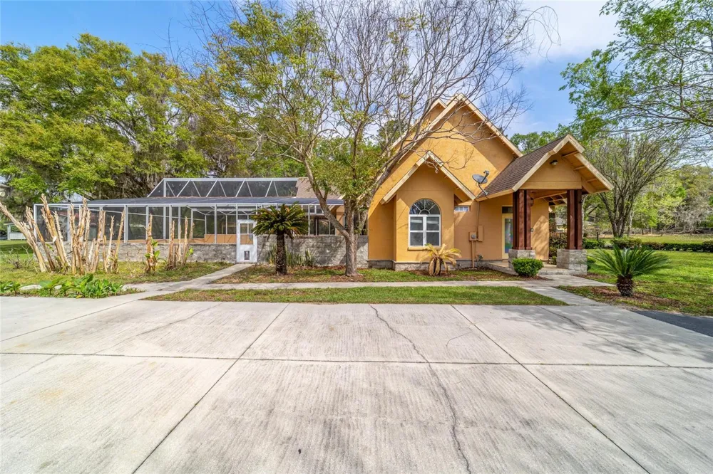 16638 HIGHWAY 329 Reddick, FL 32686