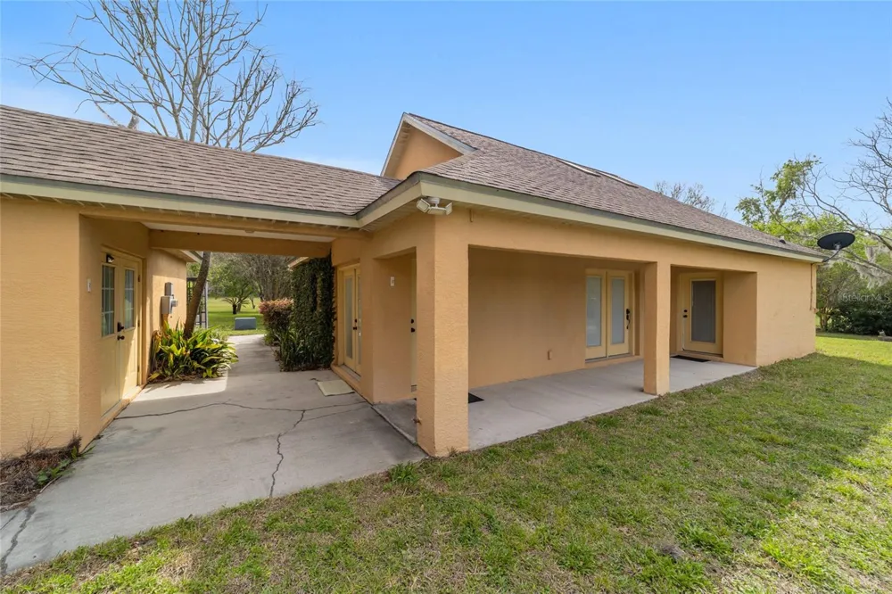 16638 HIGHWAY 329 Reddick, FL 32686