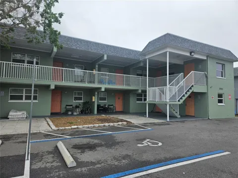 2045 ALPINE ROAD #3