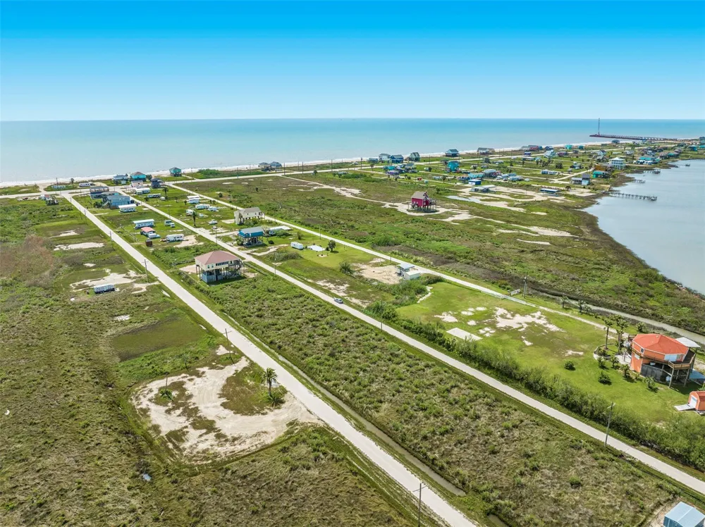 1110 Gulf Supply Road Bolivar Peninsula, TX 77617