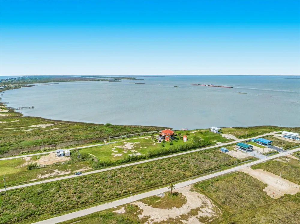 1110 Gulf Supply Road Bolivar Peninsula, TX 77617