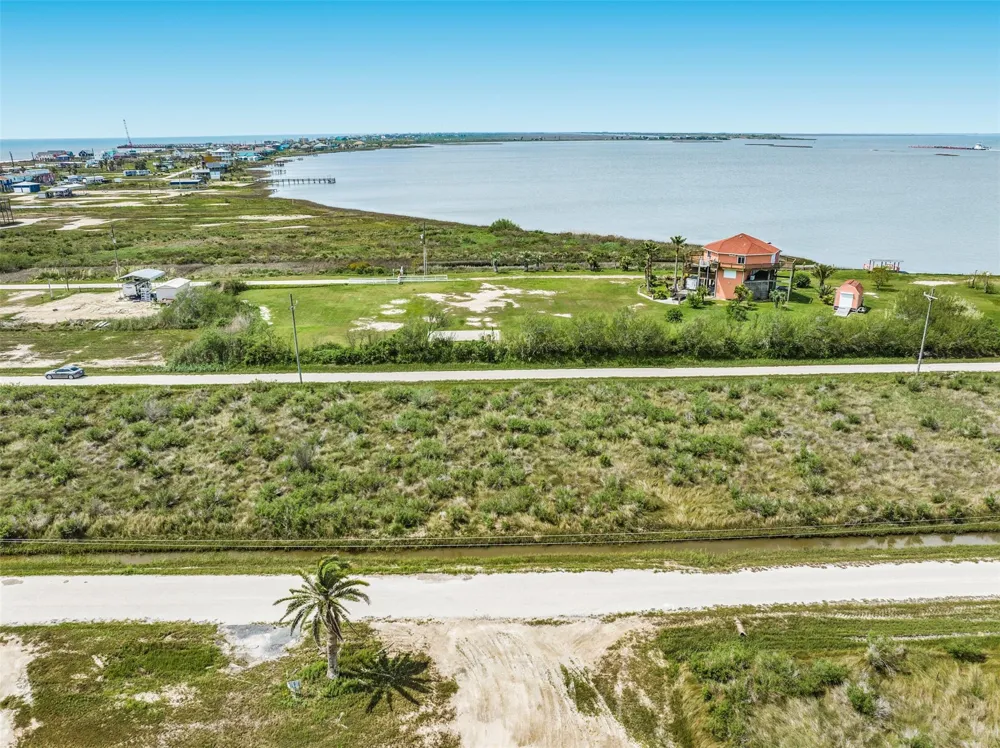 1110 Gulf Supply Road Bolivar Peninsula, TX 77617