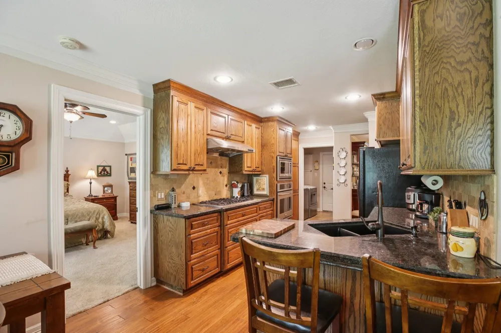 27330 E Hardy Road Spring, TX 77373