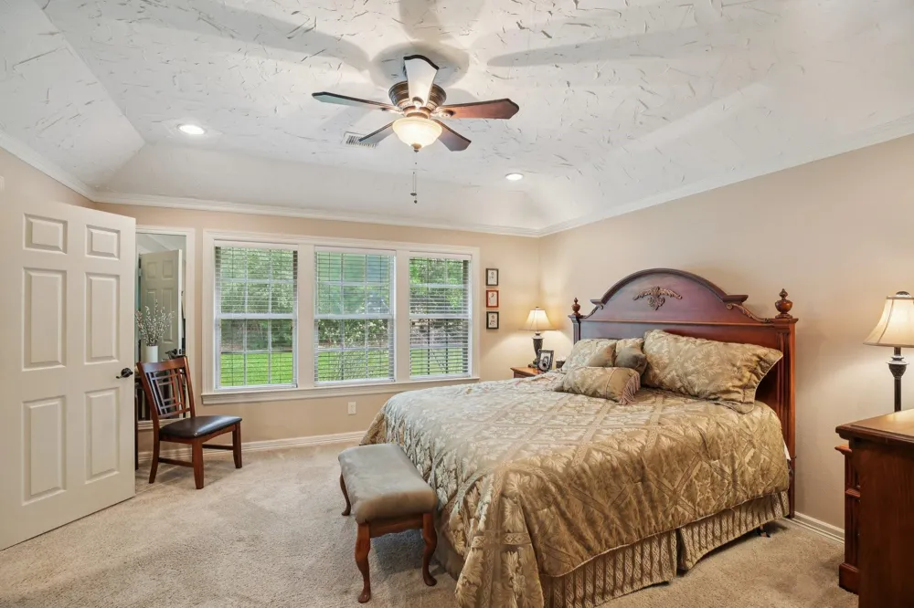27330 E Hardy Road Spring, TX 77373