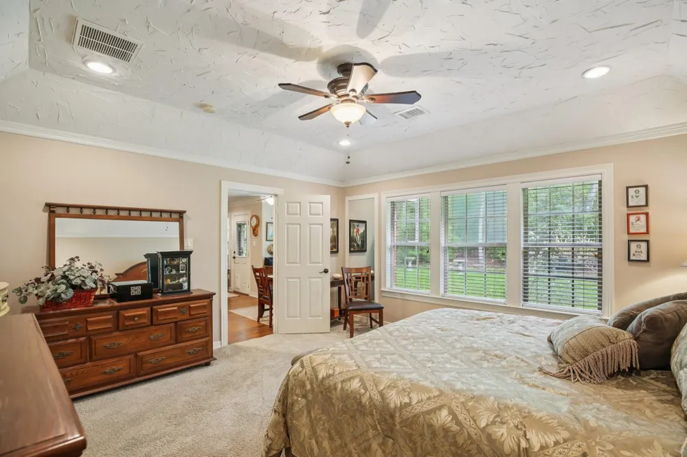 27330 E Hardy Road Spring, TX 77373