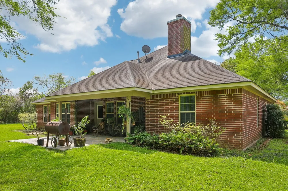 27330 E Hardy Road Spring, TX 77373