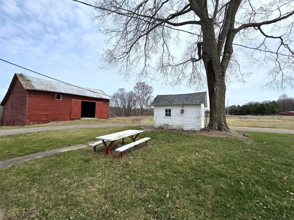 12409 Bellevue Road Convis Township, MI 49014