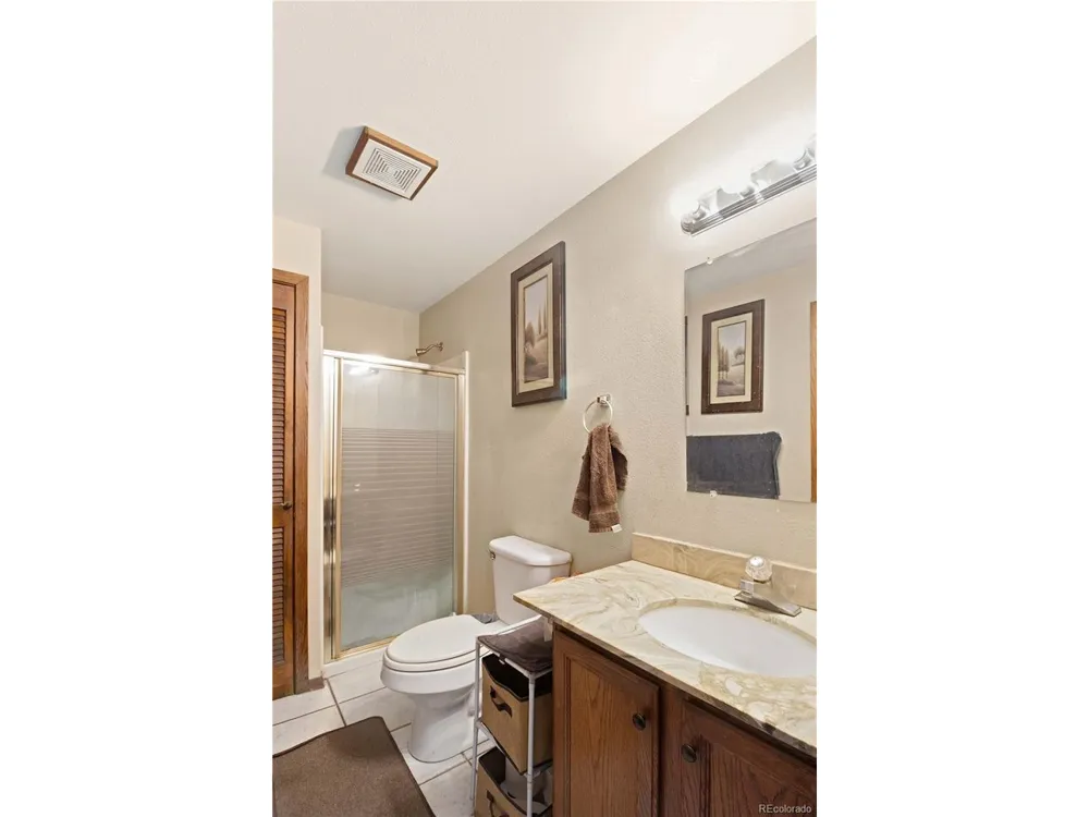 1525 Bennett Avenue Glenwood Springs, CO 81601