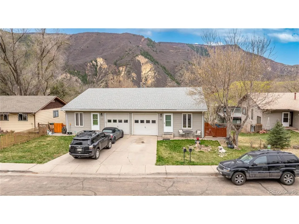 1525 Bennett Avenue Glenwood Springs, CO 81601