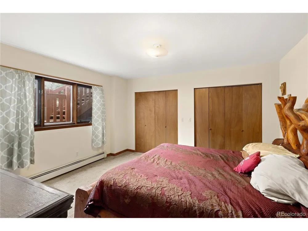 1525 Bennett Avenue Glenwood Springs, CO 81601