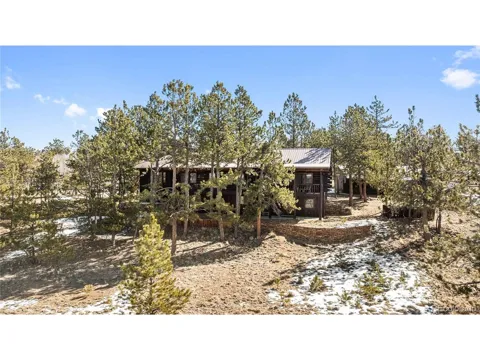 1806 Wagon Wheel Road