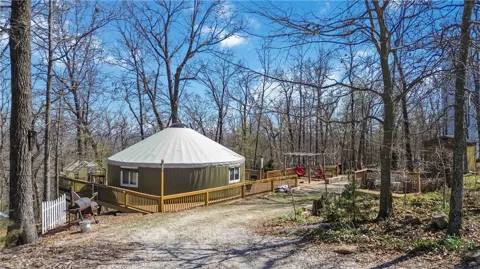 15936 Skyline Drive