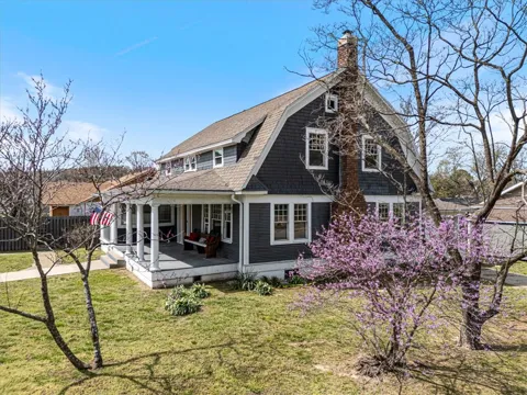 307 E Beaver Street