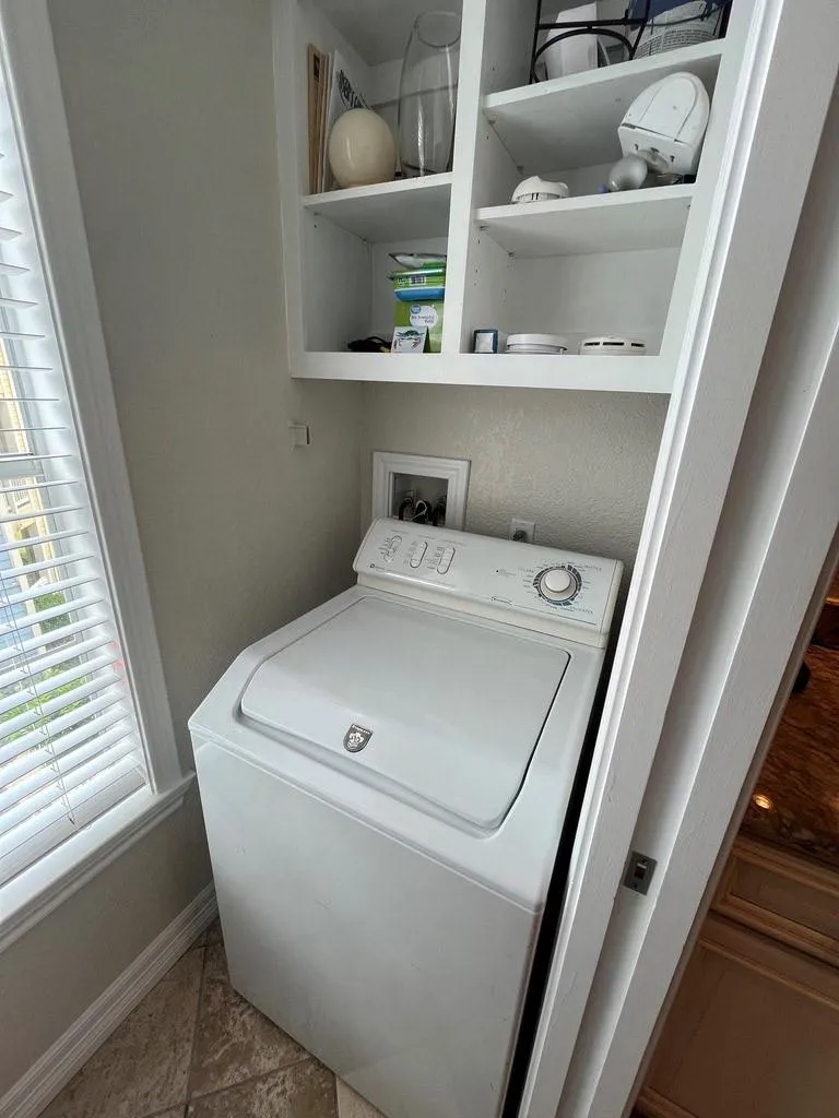 7000 Seawall Blvd #1021 Galveston, TX 77551