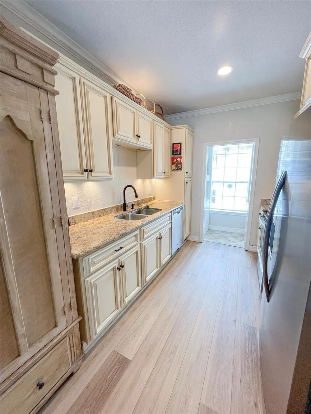 7000 Seawall Blvd #1021 Galveston, TX 77551