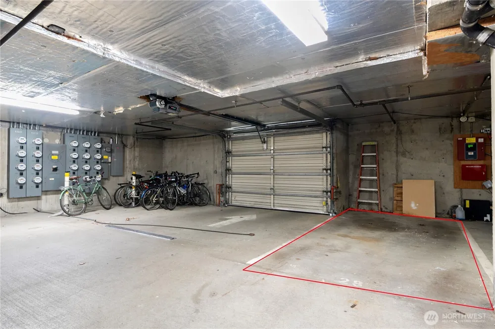 3045 20th Avenue W #403 Seattle, WA 98199
