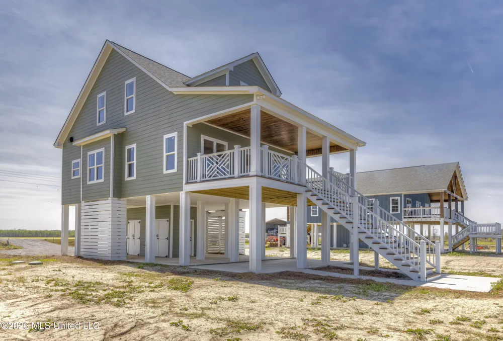 2410 Eagle Lake Shore Road Vicksburg, MS 39183