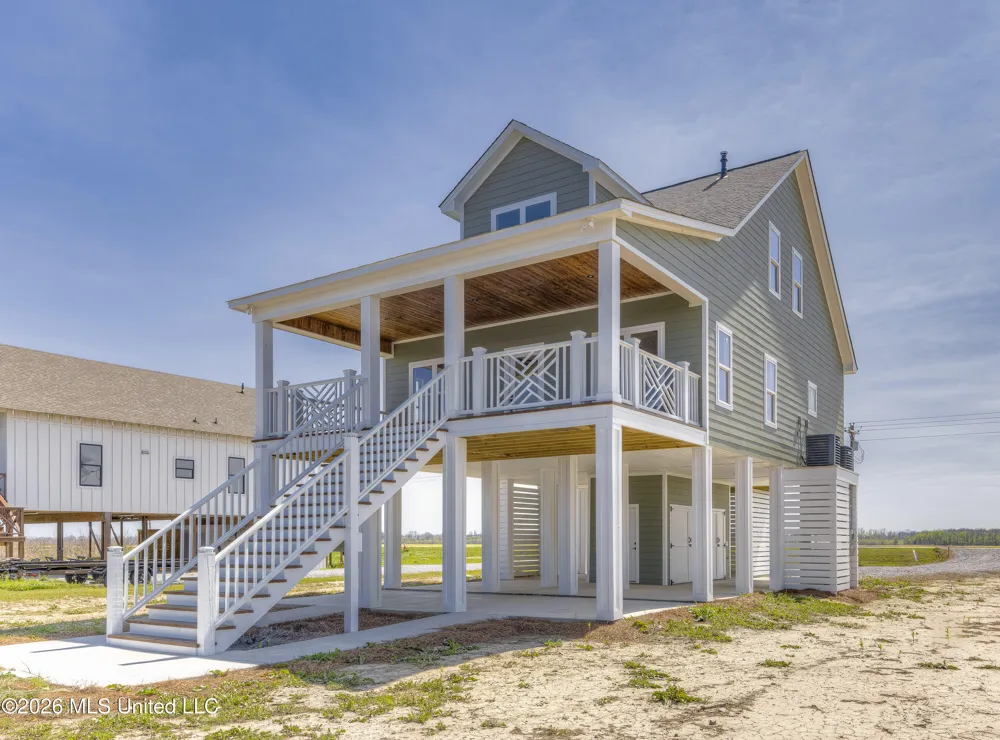 2410 Eagle Lake Shore Road Vicksburg, MS 39183
