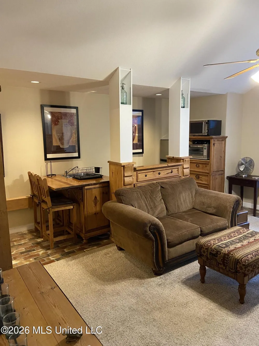 1313 Roxbury Court Jackson, MS 39211