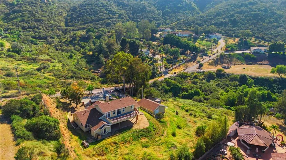 13658 Sage Mountain Lane Jamul, CA 91935