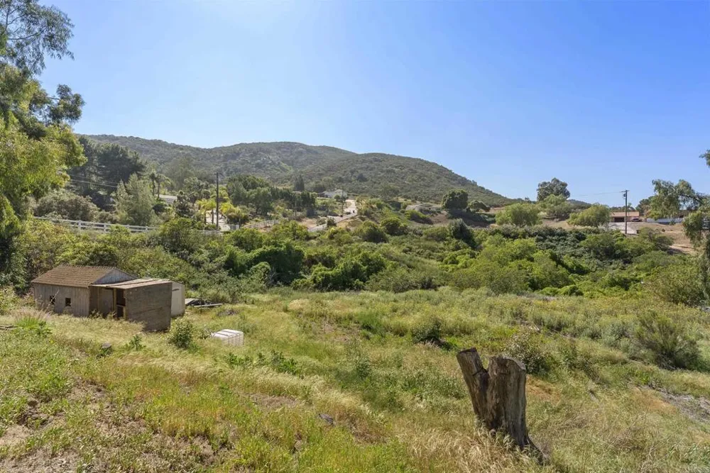 13658 Sage Mountain Lane Jamul, CA 91935