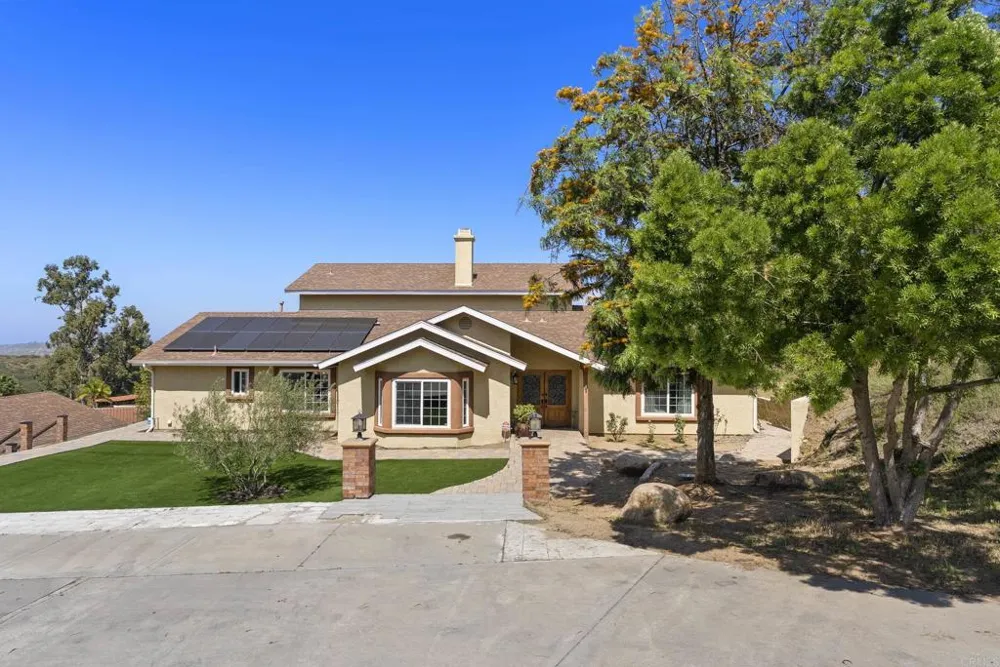 13658 Sage Mountain Lane Jamul, CA 91935